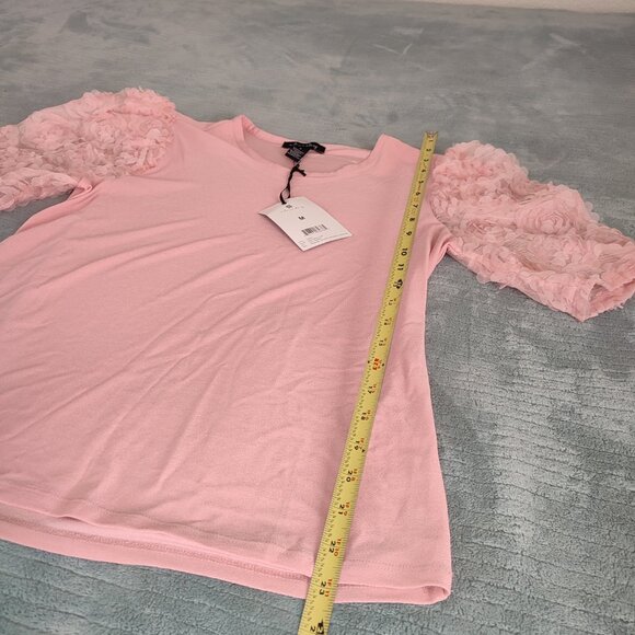 NEW - A Love Story Top Blouse Bridal Rose Pink Size M Roses on Sleeve Shirt - Picture 10 of 13